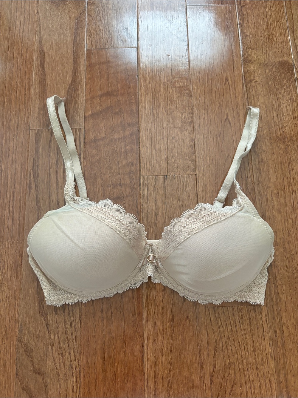Chantelle nude padded lace trim bra 32D